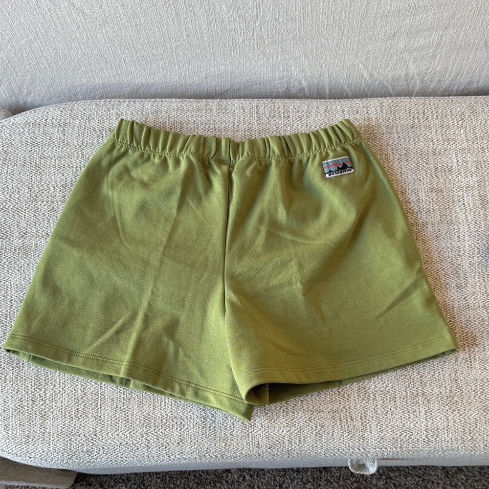 Patagonia Olive Athletic Pull-On Shorts - Picture 3 of 3